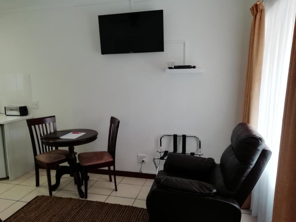 Newton Sands Guesthouse Port Elizabeth Kültér fotó